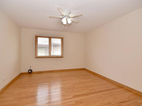 2218 Westview Dr, Des Plaines, IL 60018 photo 27