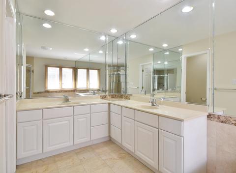 2218 Westview Dr, Des Plaines, IL 60018 photo 37