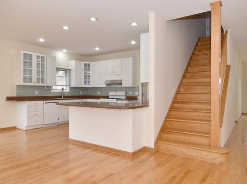 2218 Westview Dr, Des Plaines, IL 60018 photo 14