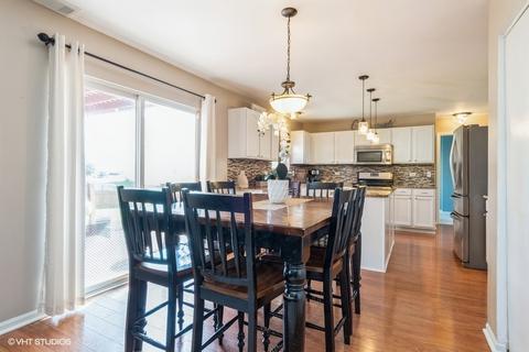 7710 Oleander Dr, Plainfield, IL 60586 photo 10