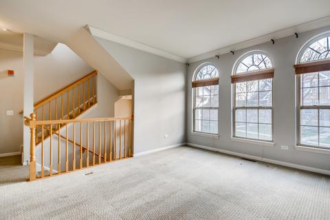743 Prestwick Ln, Wheeling, IL 60090 photo 2