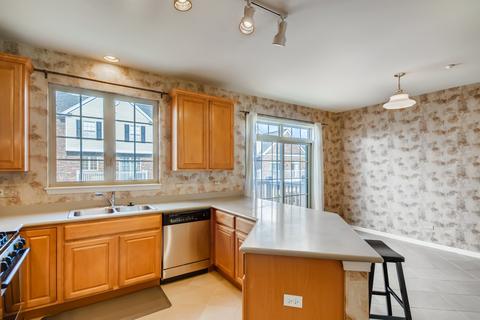 743 Prestwick Ln, Wheeling, IL 60090 photo 5
