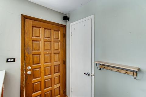 221 E Maple Ct, Addison, IL 60101 photo 5