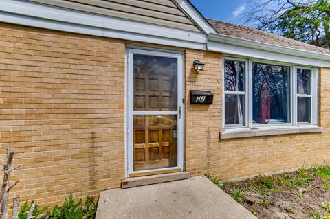 221 E Maple Ct, Addison, IL 60101 photo 4