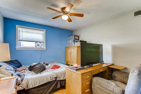 221 E Maple Ct, Addison, IL 60101 photo 16