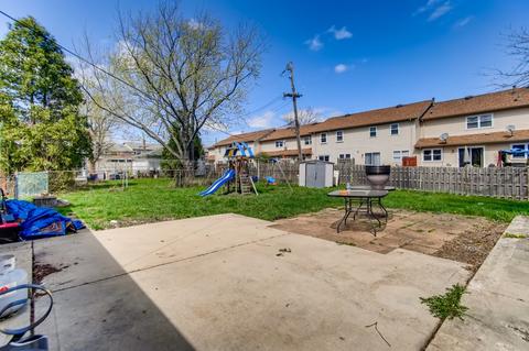 221 E Maple Ct, Addison, IL 60101 photo 24