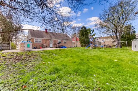 221 E Maple Ct, Addison, IL 60101 photo 27