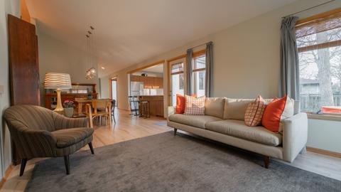 18086 Clyde Ave, Lansing, IL 60438 photo 9