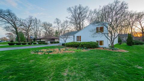18086 Clyde Ave, Lansing, IL 60438 photo 1