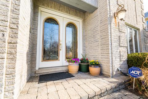 830 E Stone Ct, Addison, IL 60101 photo 2