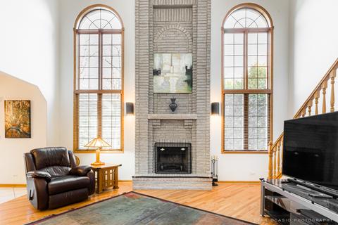 830 E Stone Ct, Addison, IL 60101 photo 7