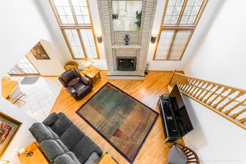 830 E Stone Ct, Addison, IL 60101 photo 17