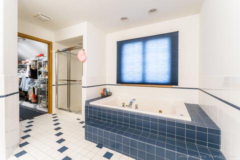 830 E Stone Ct, Addison, IL 60101 photo 21