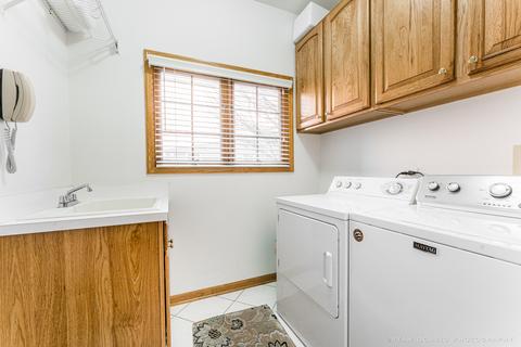 830 E Stone Ct, Addison, IL 60101 photo 15