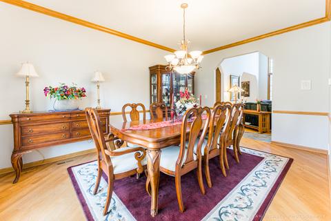 830 E Stone Ct, Addison, IL 60101 photo 5