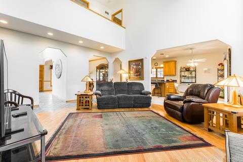 830 E Stone Ct, Addison, IL 60101 photo 8