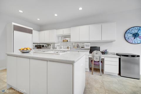 2530 Windrush Ln, Northbrook, IL 60062 photo 9