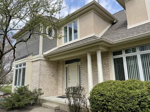2530 Windrush Ln, Northbrook, IL 60062 photo 1