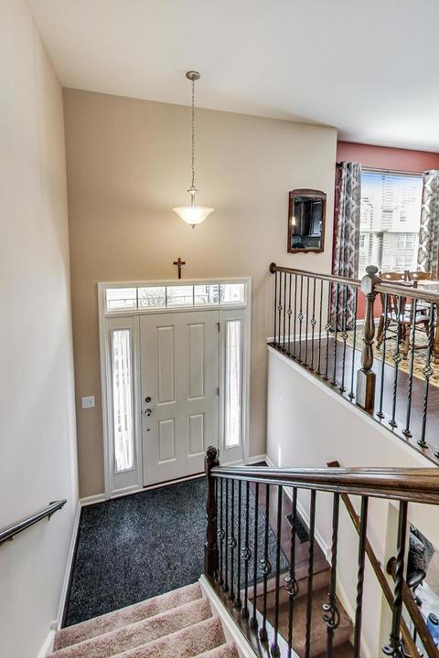 1183 Colfax Ave, Des Plaines, IL 60016 photo 4