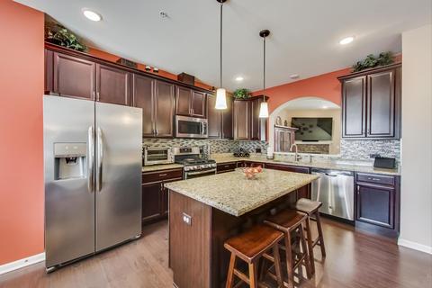 1183 Colfax Ave, Des Plaines, IL 60016 photo 12