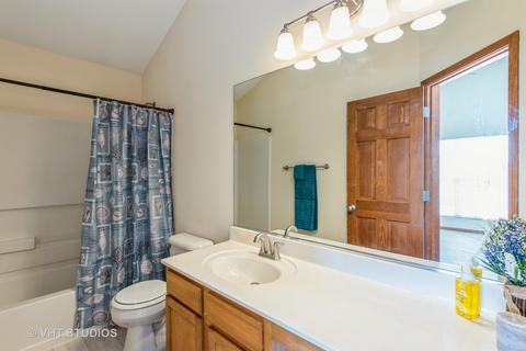 2644 Williamsburg Dr, Algonquin, IL 60102 photo 8