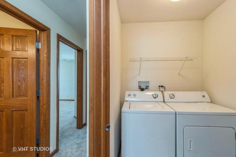 2644 Williamsburg Dr, Algonquin, IL 60102 photo 11