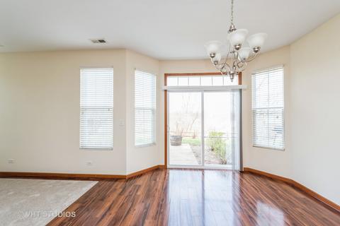 2644 Williamsburg Dr, Algonquin, IL 60102 photo 5