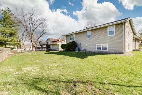 203 Cornell Dr, Normal, IL 61761 photo 29
