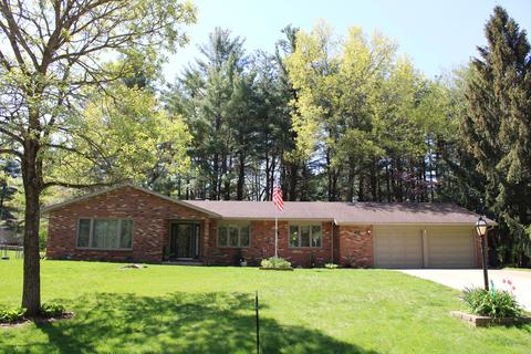 44 Glenn Dr, White Heath, IL 61884 photo 1