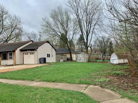893 Parkway Ave, Elgin, IL 60120 photo 16