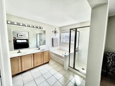 2902 Falling Waters Dr, Lindenhurst, IL 60046 photo 10