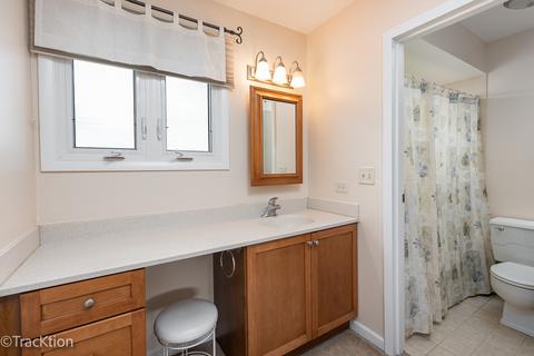 948 S Cedar Ave, Elmhurst, IL 60126 photo 15