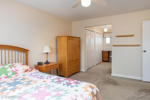 948 S Cedar Ave, Elmhurst, IL 60126 photo 14