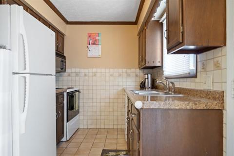1405 E Vernon Ave #21, Normal, IL 61761 photo 8