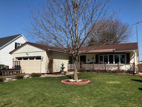 60 Lloyd St, Cary, IL 60013 photo 1
