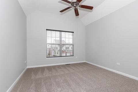 1144 Falcon Ridge Dr, Elgin, IL 60124 photo 30
