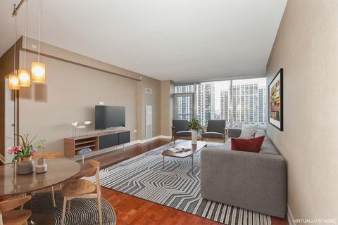 100 E 14th St #802, Chicago, IL 60605 photo 4