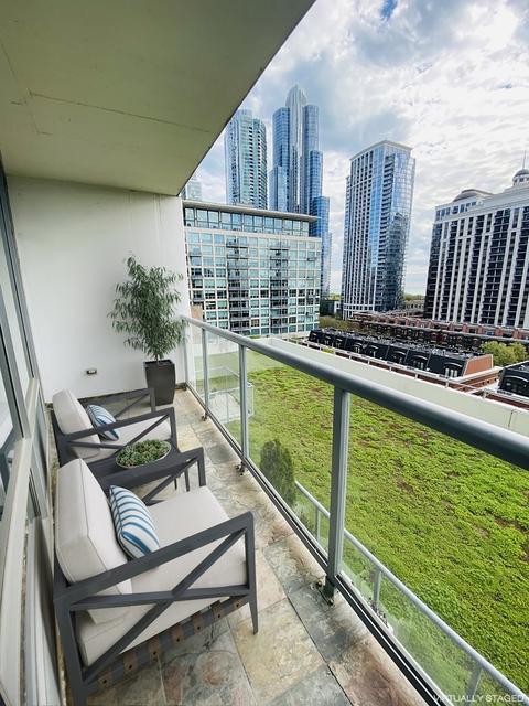 100 E 14th St #802, Chicago, IL 60605 photo 11