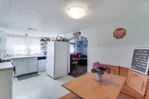 308 E Park St, Minier, IL 61759 photo 10