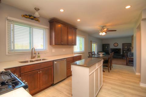 1000 Freeman Rd, Hoffman Estates, IL 60192 photo 11