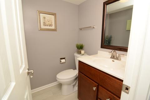 1000 Freeman Rd, Hoffman Estates, IL 60192 photo 17