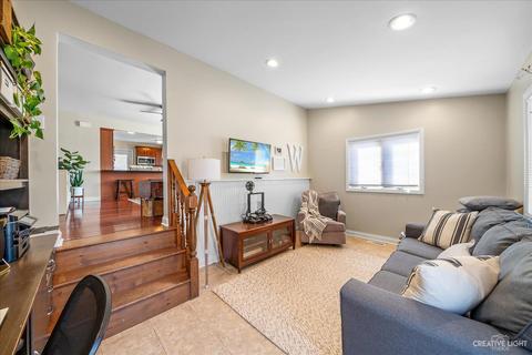 616 Main St, Batavia, IL 60510 photo 3