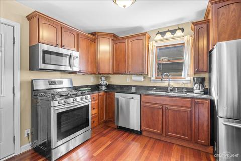 616 Main St, Batavia, IL 60510 photo 8
