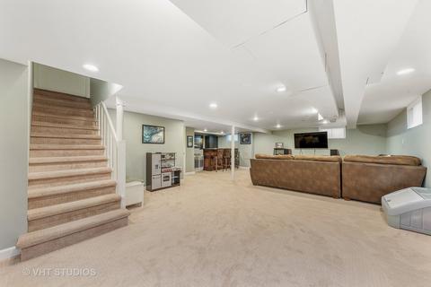480 Cornell Ave, Des Plaines, IL 60016 photo 13