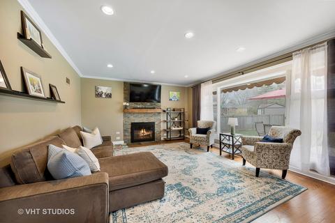 480 Cornell Ave, Des Plaines, IL 60016 photo 2
