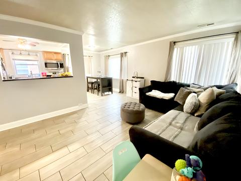 1423 Ashbel Ave, Berkeley, IL 60163 photo 2