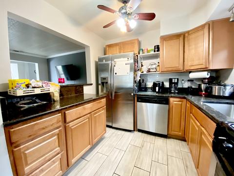1423 Ashbel Ave, Berkeley, IL 60163 photo 9