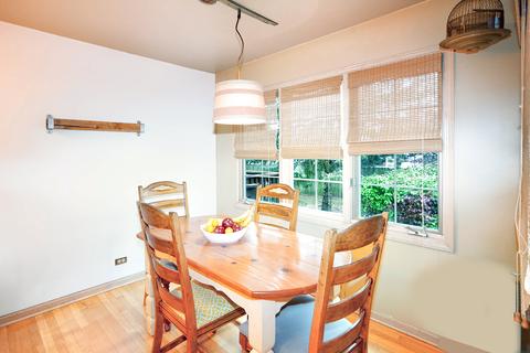 1505 Arbor Ln, Elgin, IL 60123 photo 9