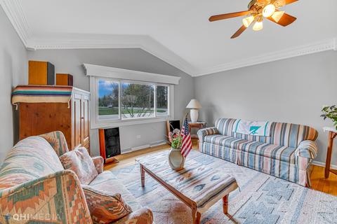 1209 Emerald Dr, Naperville, IL 60540 photo 5