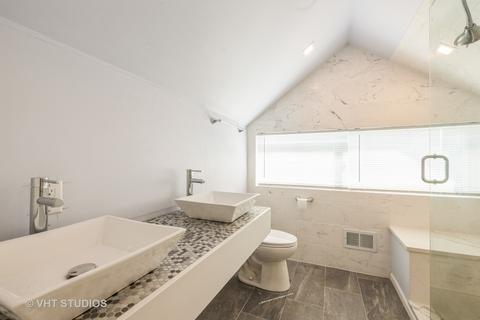 5225 S Fairfield Ave, Chicago, IL 60632 photo 11